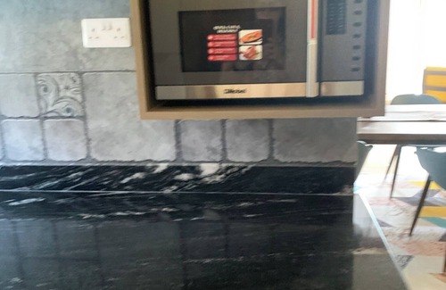 Arusha House | Spacious, modern home between Arusha and Kilimanjaro AP's, includes breakfast.