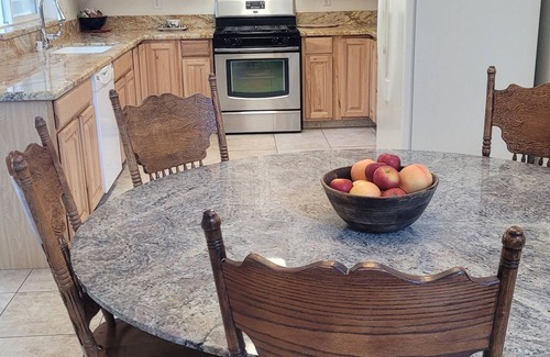 Mi-Wuk Village House | Spacious Mountain Retreat with Stunning Forest Views! Kid-friendly!