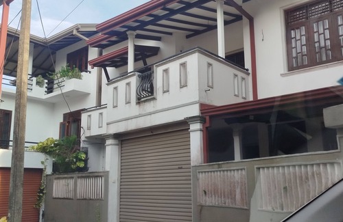 Richmond Kanda House | Spacious Mountain-View Home with AC, Pet-Friendly & Secure , in Galle.