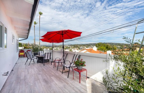 San Clemente House | Spacious Ocean Bluff Compound