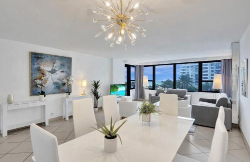 Mid Beach Apartment | Spacious Ocean View Resort Beach Condo 601