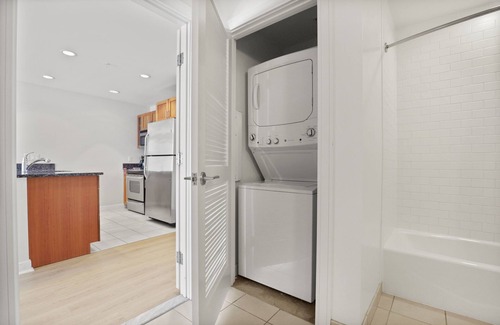 West End Apartment | Spacious One Bed Apartment in Historic West End