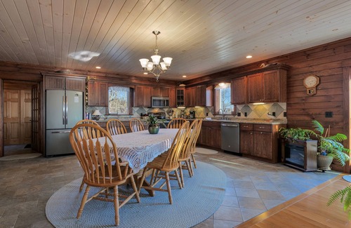 Jonesport House | Spacious One Level Home in Quiet Setting