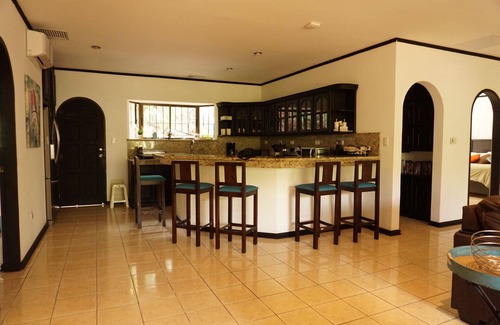 Jaco House | Spacious, Peaceful Central Pacific Jungle House Near Los Sueños Marina