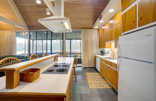 Donaldson House | Spacious Plymouth Hideaway on Acreage w/Lake!