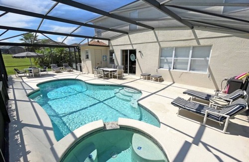 Windwood Bay House | Spacious pool home with games room and hot tub (heating included)