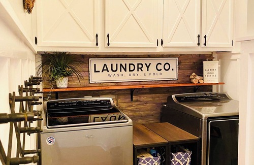 Conway House | Spacious Poolside Retreat - Close to Area Beaches