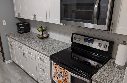 South Bend House | SPACIOUS Renovated Home 2 Miles to ND Campus w/OUTDOOR TV, Firepit🔥, Big Yard