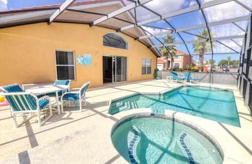 Solana Villa | Spacious Resort Villa w/Private Pool, Game Room & Disney Nearby!