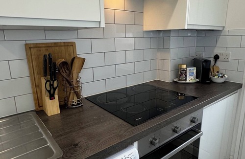 West Ham House | Spacious room in Greater London