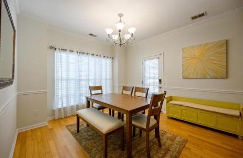 Acworth House | Spacious Serene 3BR Near LakePoint & DT Acworth