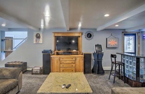 Sheboygan House | Spacious Sheboygan Home with Grill and Fire Pit!