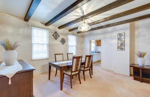 Bedford Apartment | Spacious Studio - 5 Mi to MGM Northfield Park!