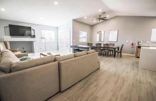 North Las Vegas House | Spacious Stylish and Convenient