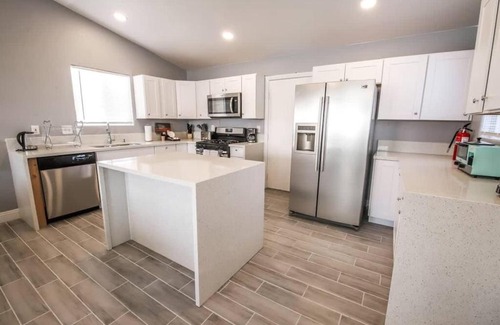 North Las Vegas House | Spacious Stylish and Convenient