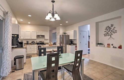 Thornton House | Spacious Thornton Home: 15 Mi to Downtown Denver!