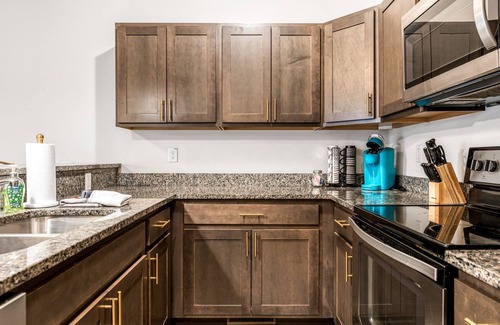 O'Fallon House | Spacious Townhome Retreat by StayLage