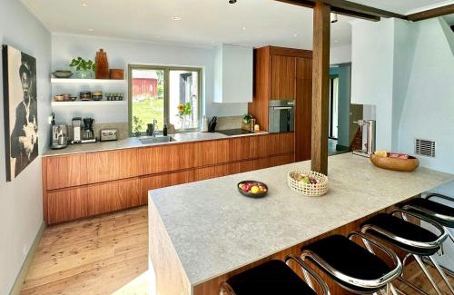 Valleviken House | Spacious Villa Near The Sea In Rute
