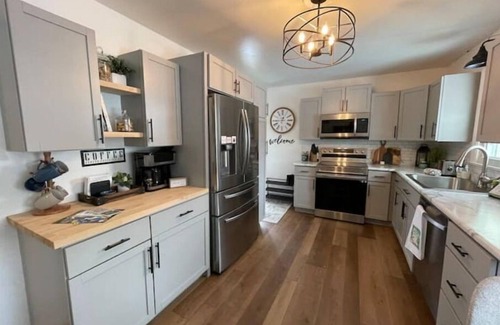 Austin House | SPAM® Fan Retreat in Austinn3 Bed, 2 Bath Home with Gym & Playroom