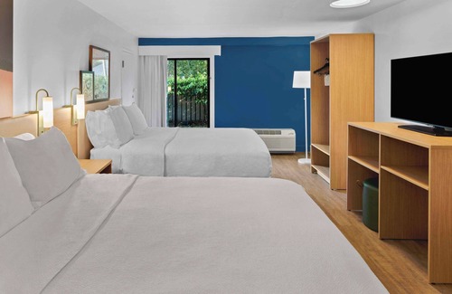 Hilton Head Island Hotel | Spark By Hilton Hilton Head Island