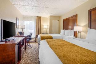College Park Hotel | Spark by Hilton Atlanta Airport South College Park