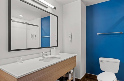 Plantation Point Hotel | Spark by Hilton Bluffton Hilton Head Island