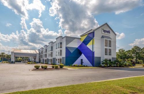 Florence Hotel | Spark By Hilton Florence North I-95, Sc