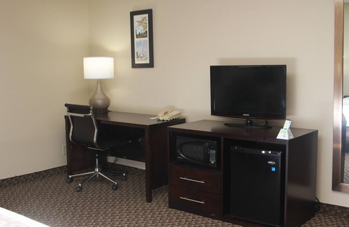 Matteson Hotel | Spark by Hilton Matteson Chicago I 57