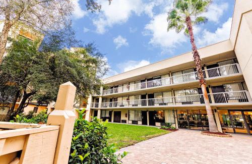 Hilton Head Island Hotel | Spark by Hilton Hilton Head Island