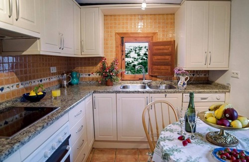 Canillas de Aceituno Villa | Spectacular villa South of Spain sleeps 10