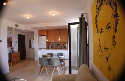 Estepona Apartment | Spectacular bird´s-eye view from the top apartment to the Mediterranean Sea
