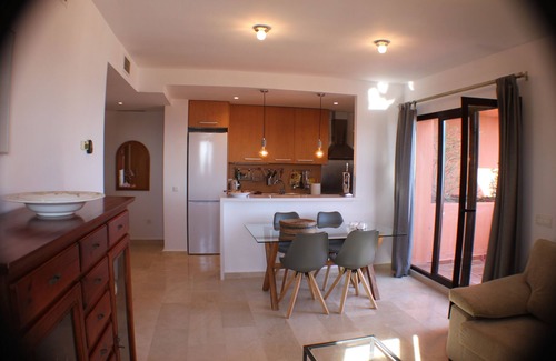 Estepona Apartment | Spectacular bird´s-eye view from the top apartment to the Mediterranean Sea
