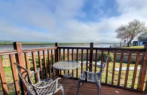 Morecambe Cabin | Spectacular Holiday Pod overlooking the River Lune