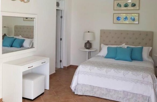 El Breton Villa | Spectacular Ocean Views - Cabrera - Sleeps 18