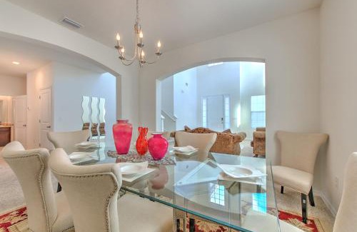 Balm House | SPECTACULAR RETREAT 5BD 12 PPL Hotspot In The Heart Of Tampa