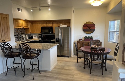 Mesquite Condo | Spectacular Views at HawkRidge