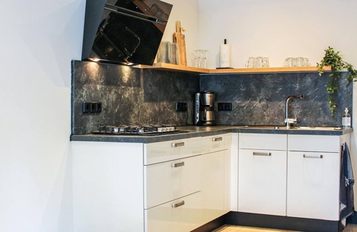 Zeeland House | Spend an unforgettable vacation with friends and family in this beautiful vacation home.