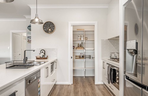 Victor Harbor House | Spend Lazy Days at Lake Dayz