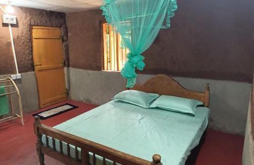 Moragaswewa Hotel | Spice Village Hotel & Restaurant