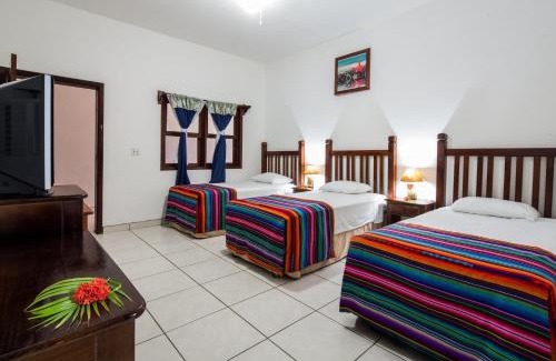 Antoneys Cay Hotel | Splash Inn Dive Resort & Villas