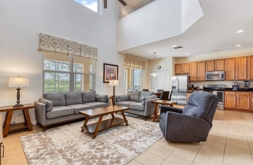 Loughman Cottage | Splash of Magic at Solterra Resort