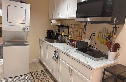 Redland House | Splendid 1-bed Apart in House with AC, WiFi, parking