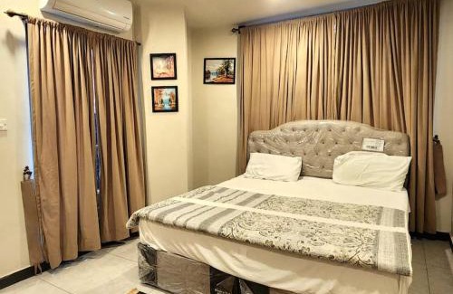 Islamabad Apartment | Splendid 1Bed Apt In Bahria Town