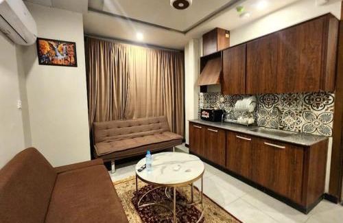 Islamabad Apartment | Splendid 1Bed Apt In Bahria Town