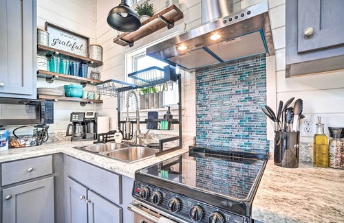 Morganton House | Splendid Tiny Home with Fire Pit ~ 2 Mi to Lake!