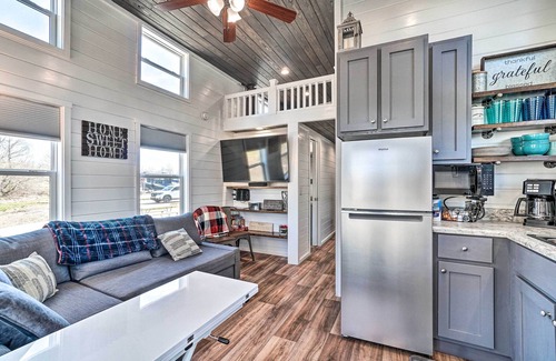 Morganton House | Splendid Tiny Home with Fire Pit ~ 2 Mi to Lake!