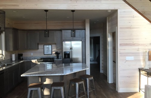 Crane Hill House | "Split Rock Cove"- Located in Rock Creek