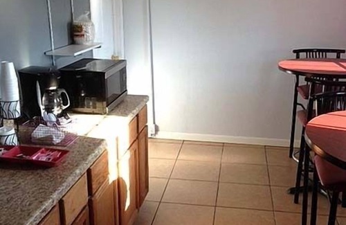 Antlers Hotel | Sportsman Inn and Suites