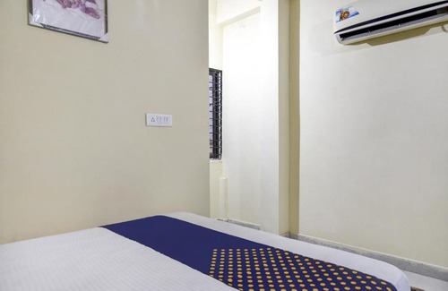 Bhopal Hotel | SPOT ON 81118 Aditya Shri Garden