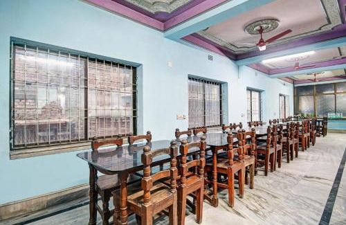 Jangipur Hotel | SPOT ON Hotel Royal
